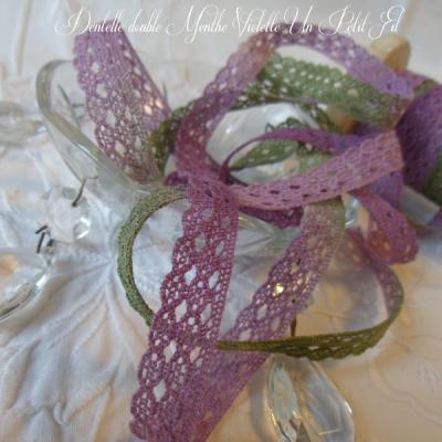 Dentelle double menthe violette un petit fil 1